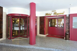 Entrada de la propiedad