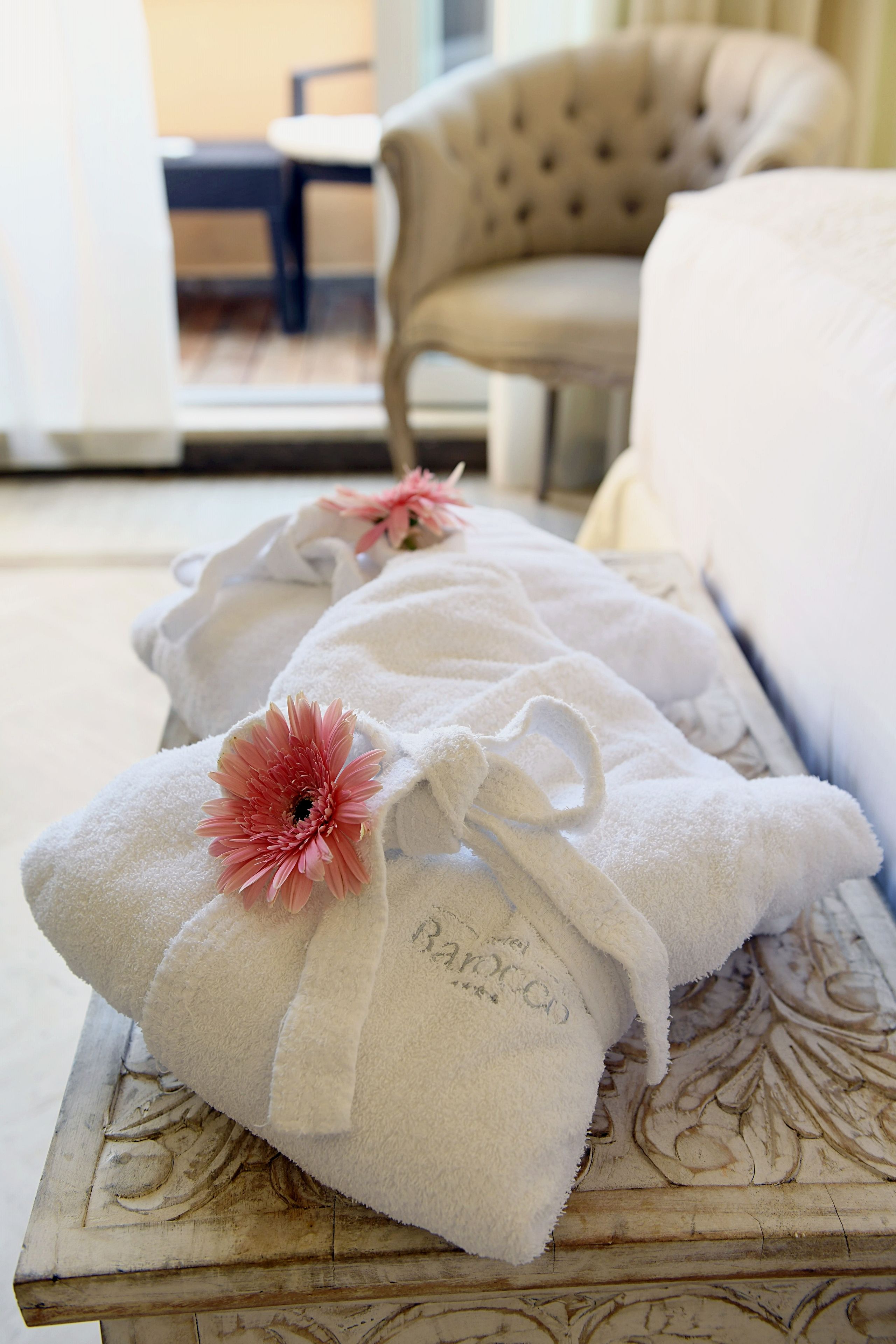 junior suite, city view | down duvets, memory-foam beds, minibar, in-room safe