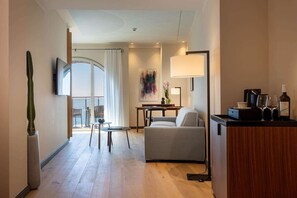 1 chambre, literie de qualité, couette en duvet, minibar