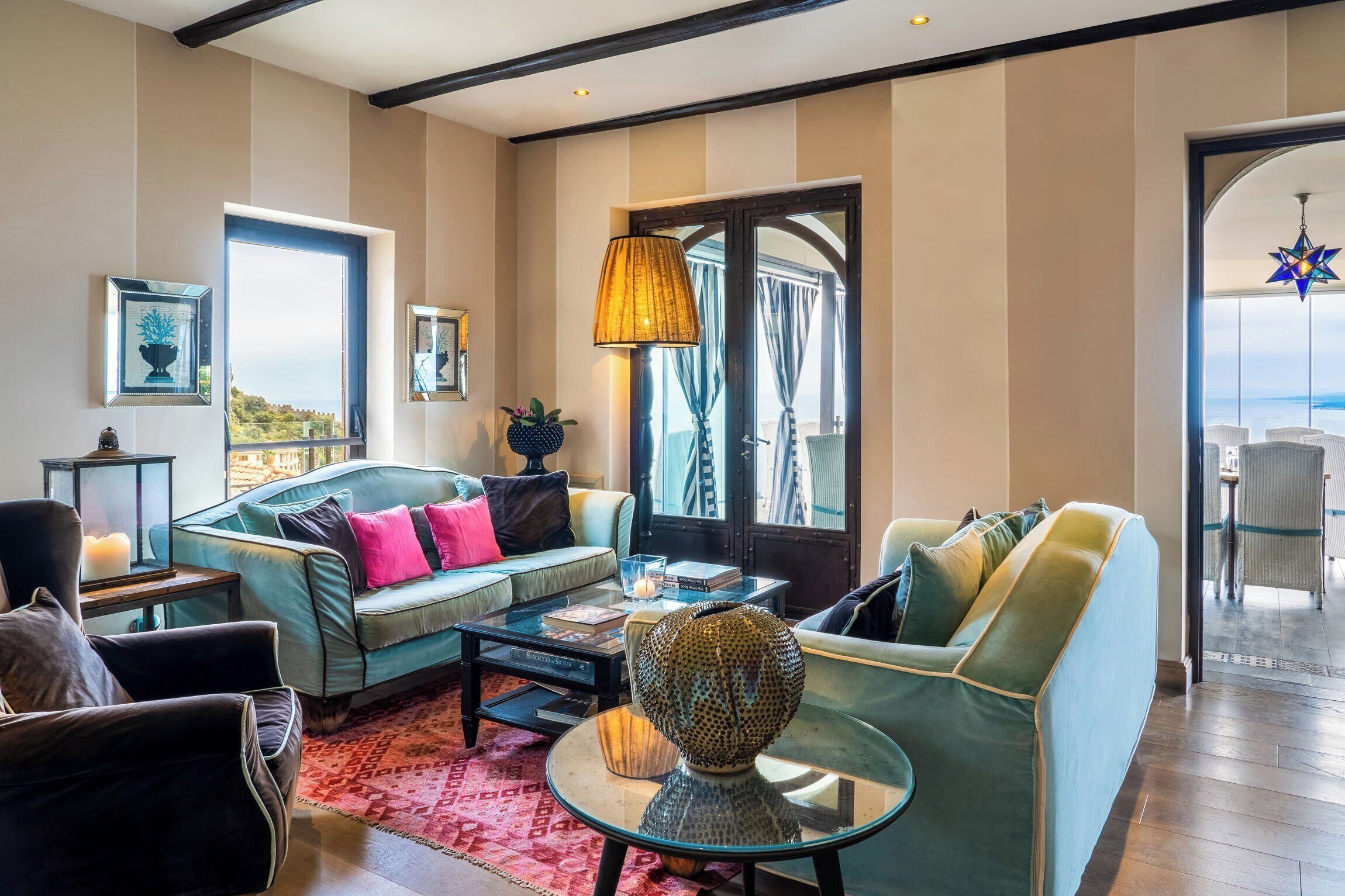 40-inch lcd tv with digital channels, tv, streaming services