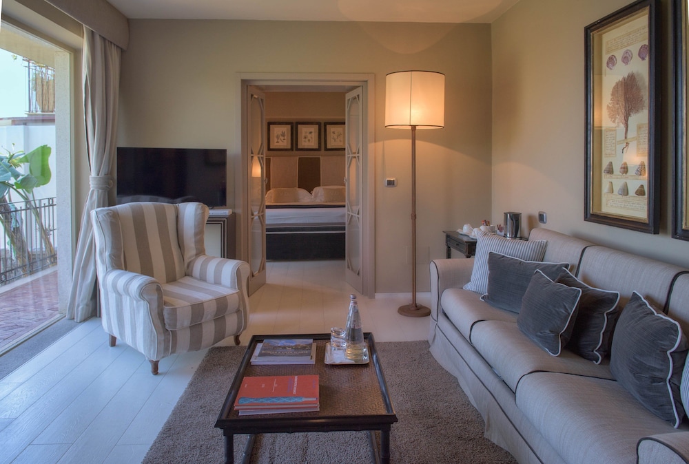 Taormina Hotel Villa Ducale by null