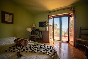 Superior Double or Twin Room, Sea View