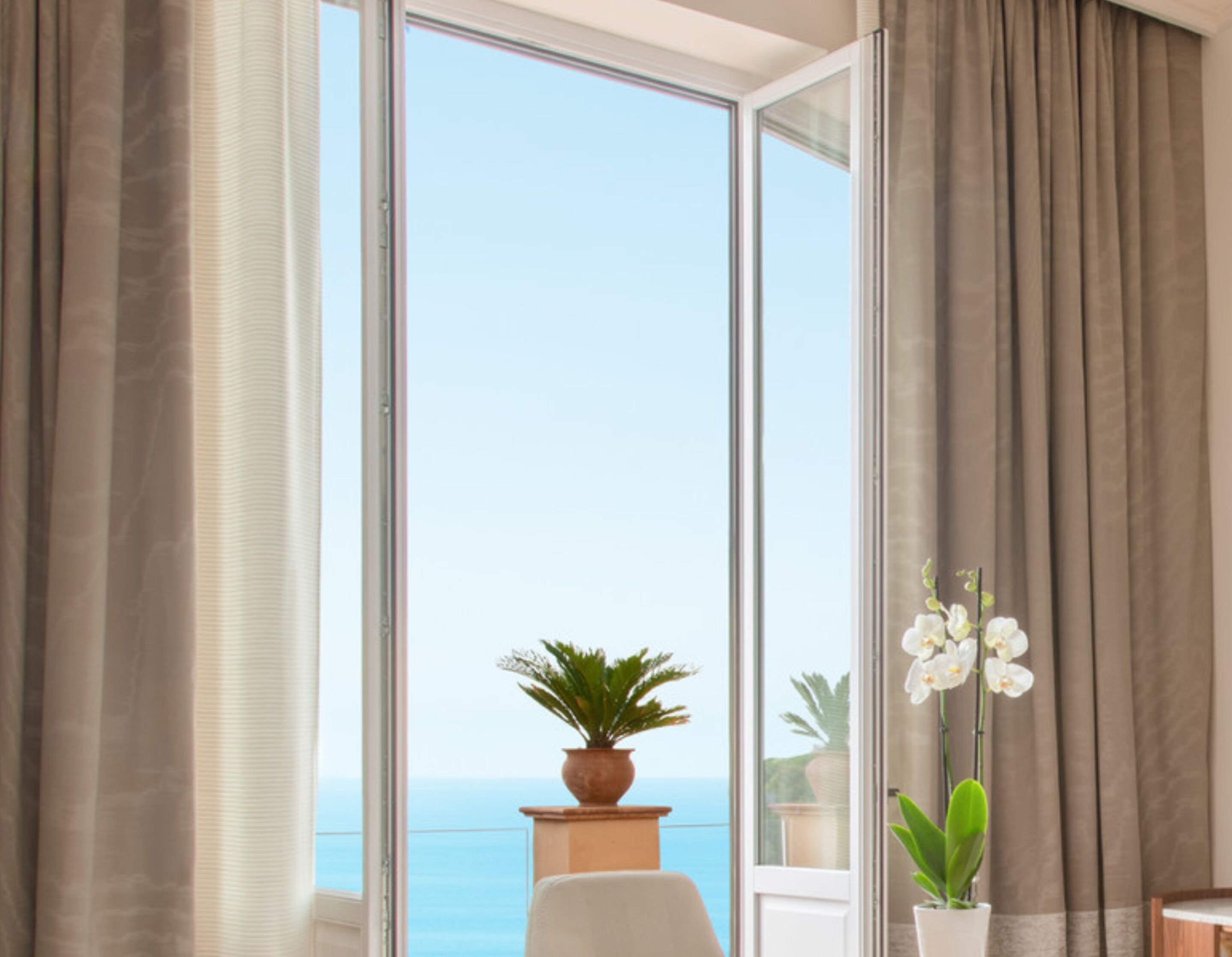 Executive Suite, 1 King Bed, Non Smoking, Sea View | View from room