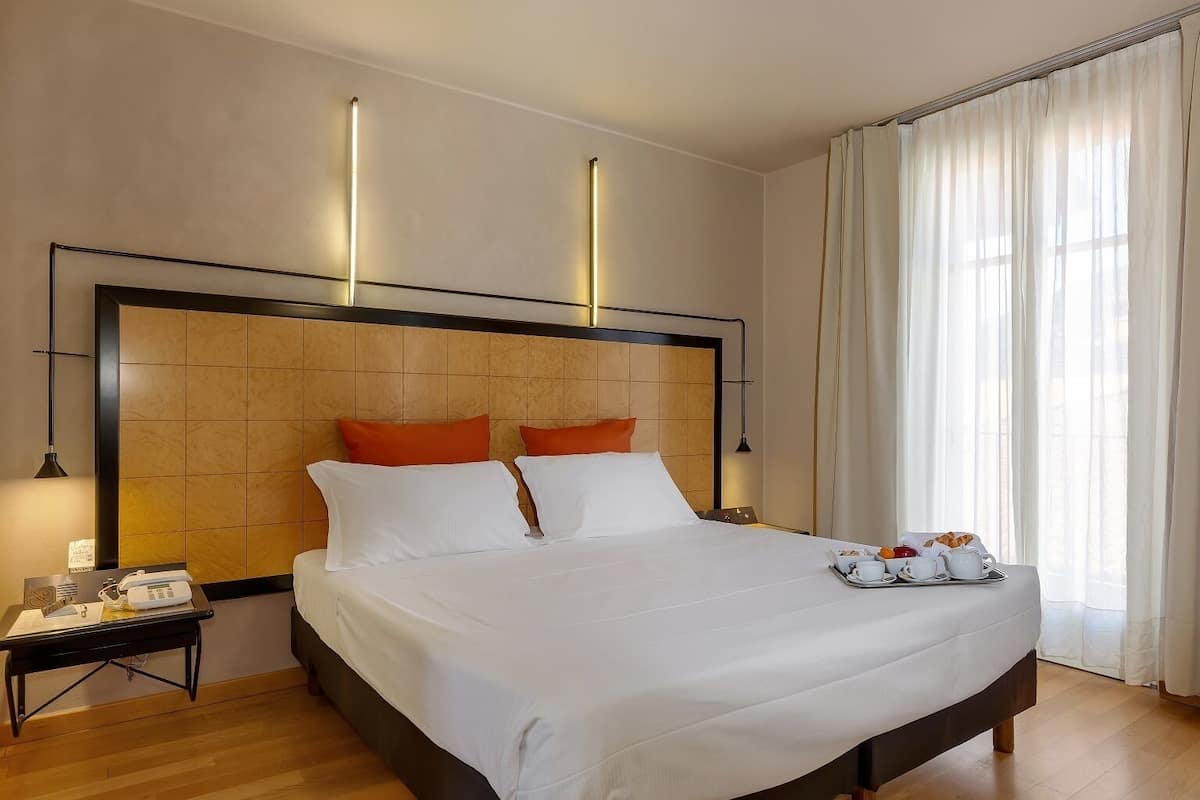 1 bedroom, minibar, in-room safe, desk