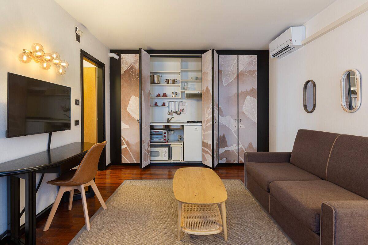 apartment | living area | flat-screen tv