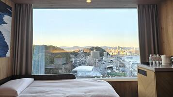 Setouchi Resort Floor Premier Twin, Non Smoking (11-15F) | In-room safe, desk, iron/ironing board, free WiFi