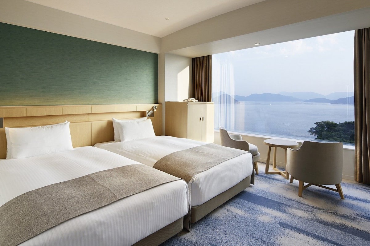 in-room safe, desk, iron/ironing board, free wifi