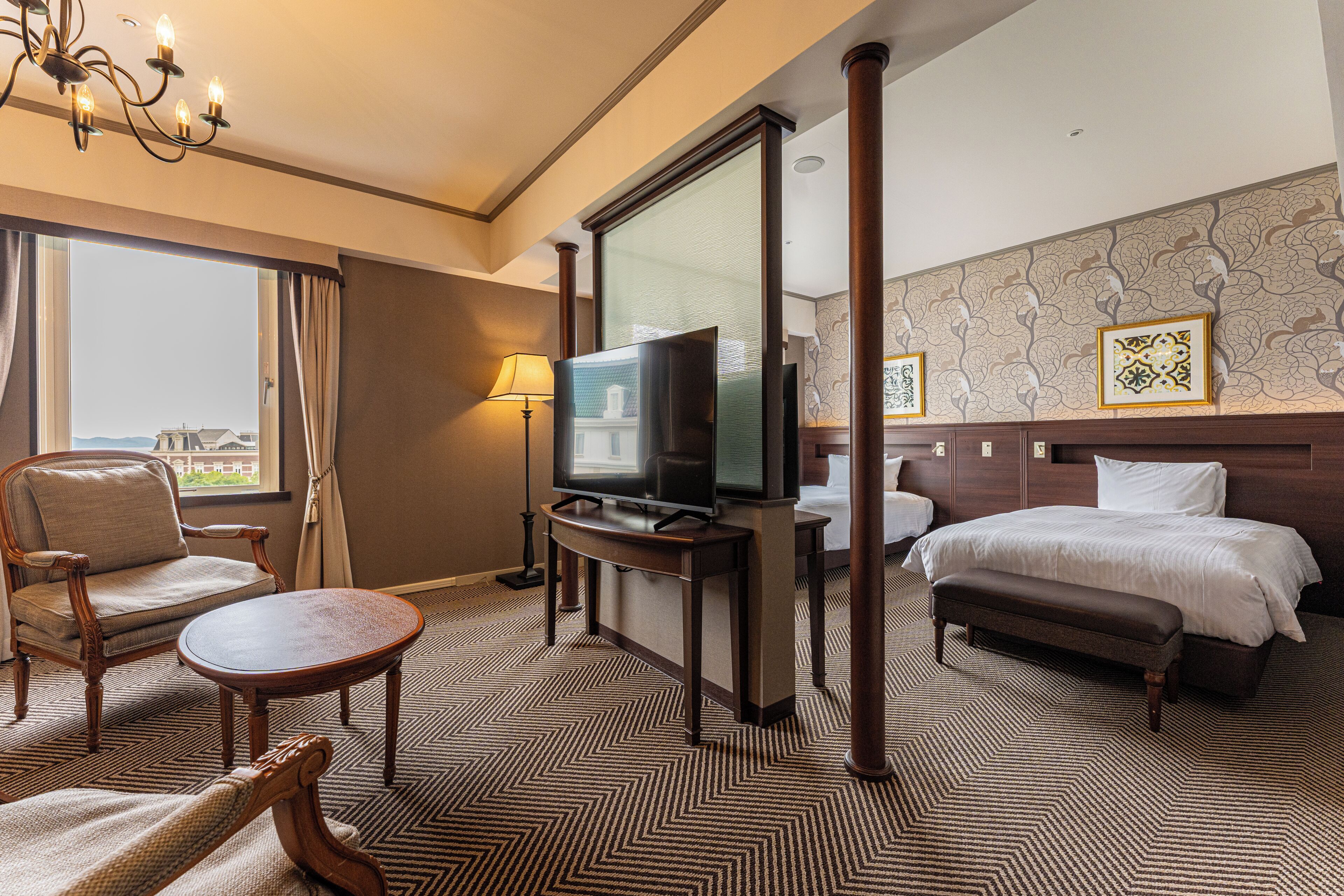 Junior Room (Suite) | Premium bedding, down comforters, in-room safe, desk