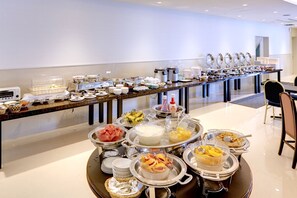 Desayuno continental todos los días (con cargo)