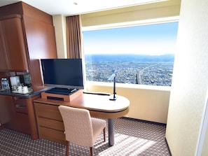 Superior Twin Room, Non Smoking, Corner | Down comforters, in-room safe, blackout drapes, iron/ironing board