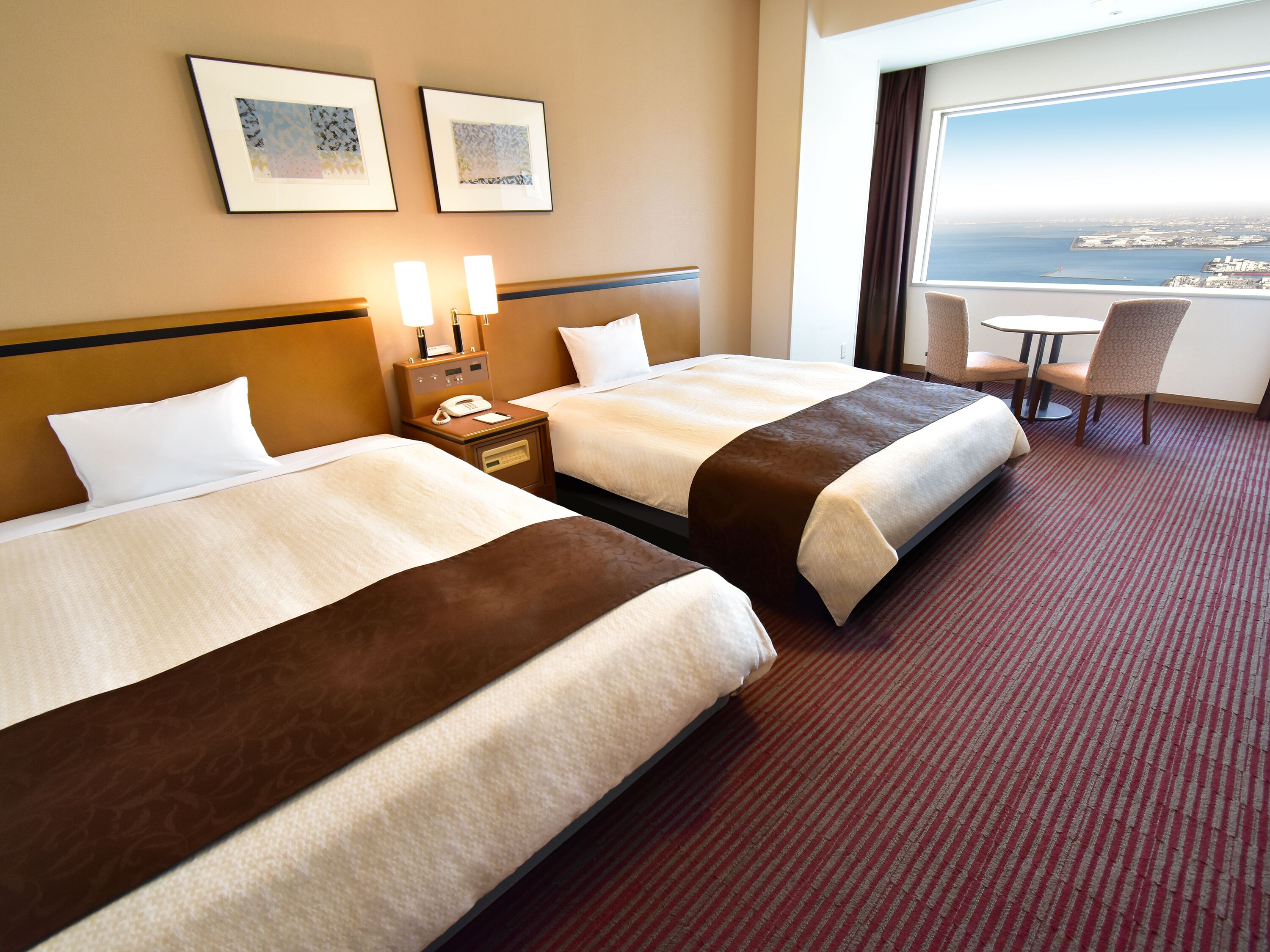 Deluxe Twin Room, Non Smoking, Mountainside | Down comforters, in-room safe, blackout drapes, iron/ironing board
