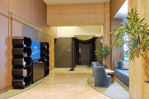 Lobby - Dai-ichi Hotel Tokyo Seafort (Tokyo)