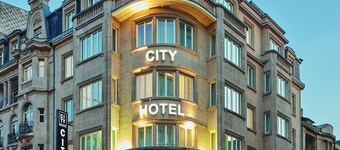 City Hotel