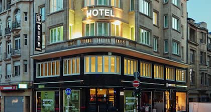 City Hotel