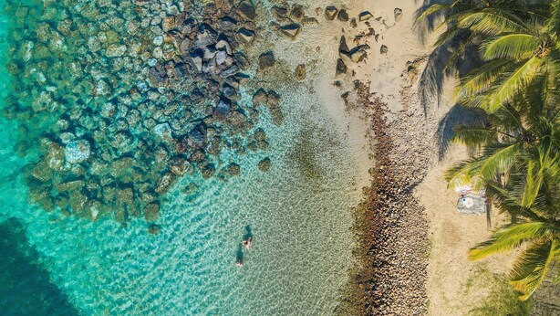 Una playa cerca
