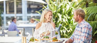 Commodore Airport Hotel