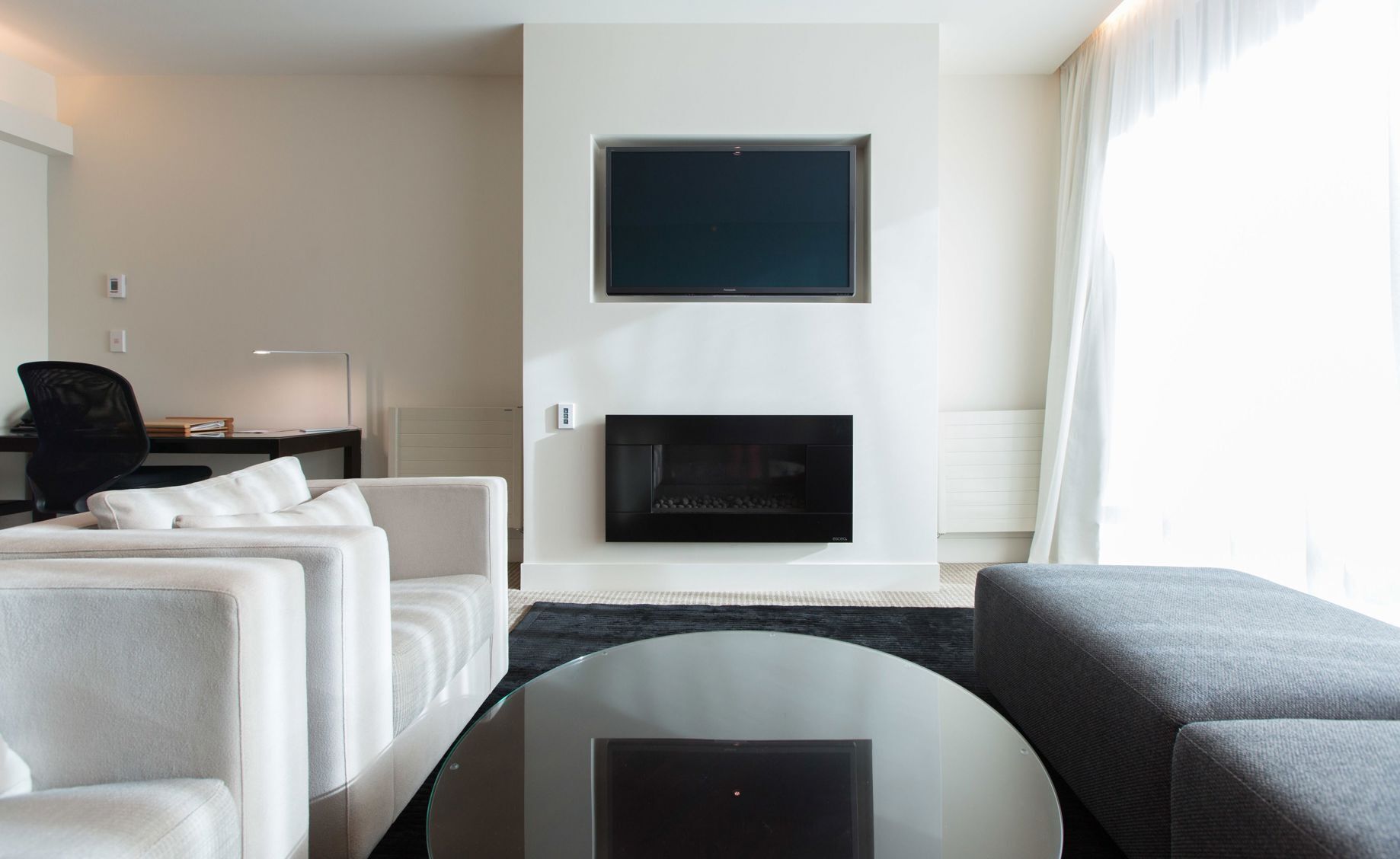 Living area | 32-inch LCD TV with satellite channels, TV