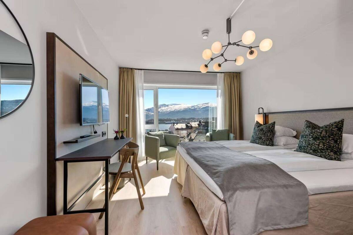 twin room | free cots/infant beds, free wifi, bed sheets