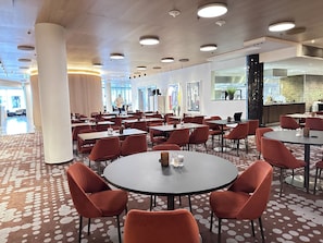 Free buffet breakfast