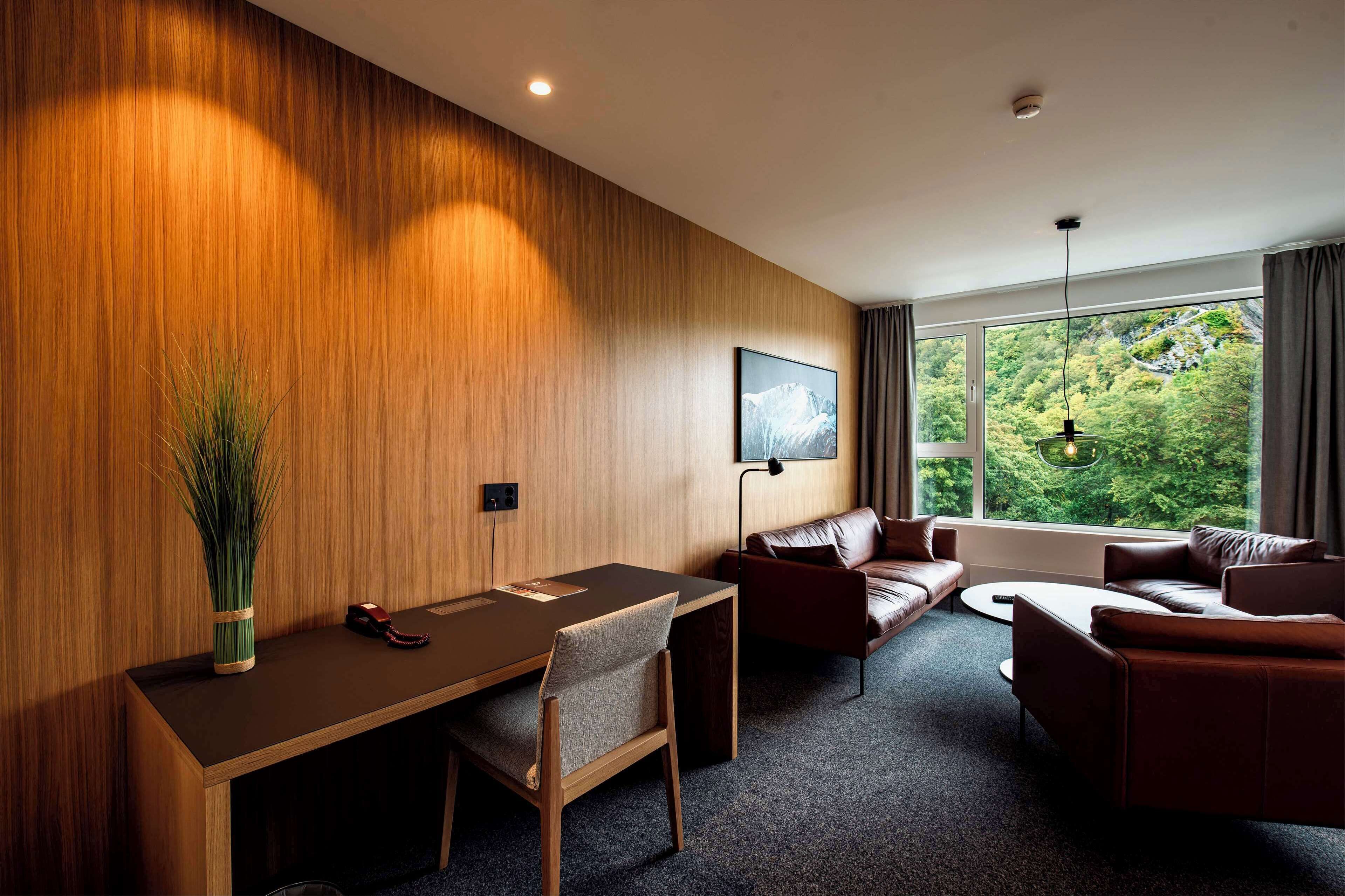 junior double room | free cots/infant beds, free wifi, bed sheets