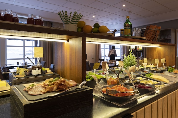 Desayuno buffet incluido todos los días