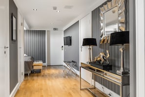 Executive-Doppelzimmer | Pillowtop-Betten, Schreibtisch, laptopgeeigneter Arbeitsplatz