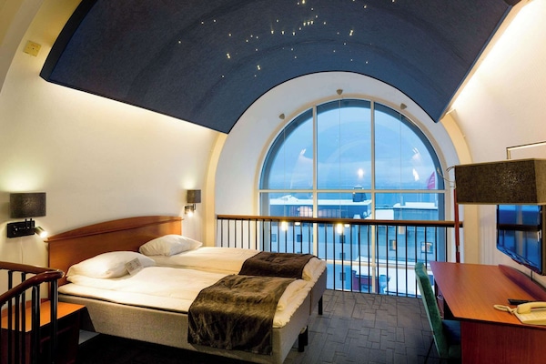 Suite Présidentielle | 1 chambre, minibar, bureau, espace de travail pour ordinateur portable