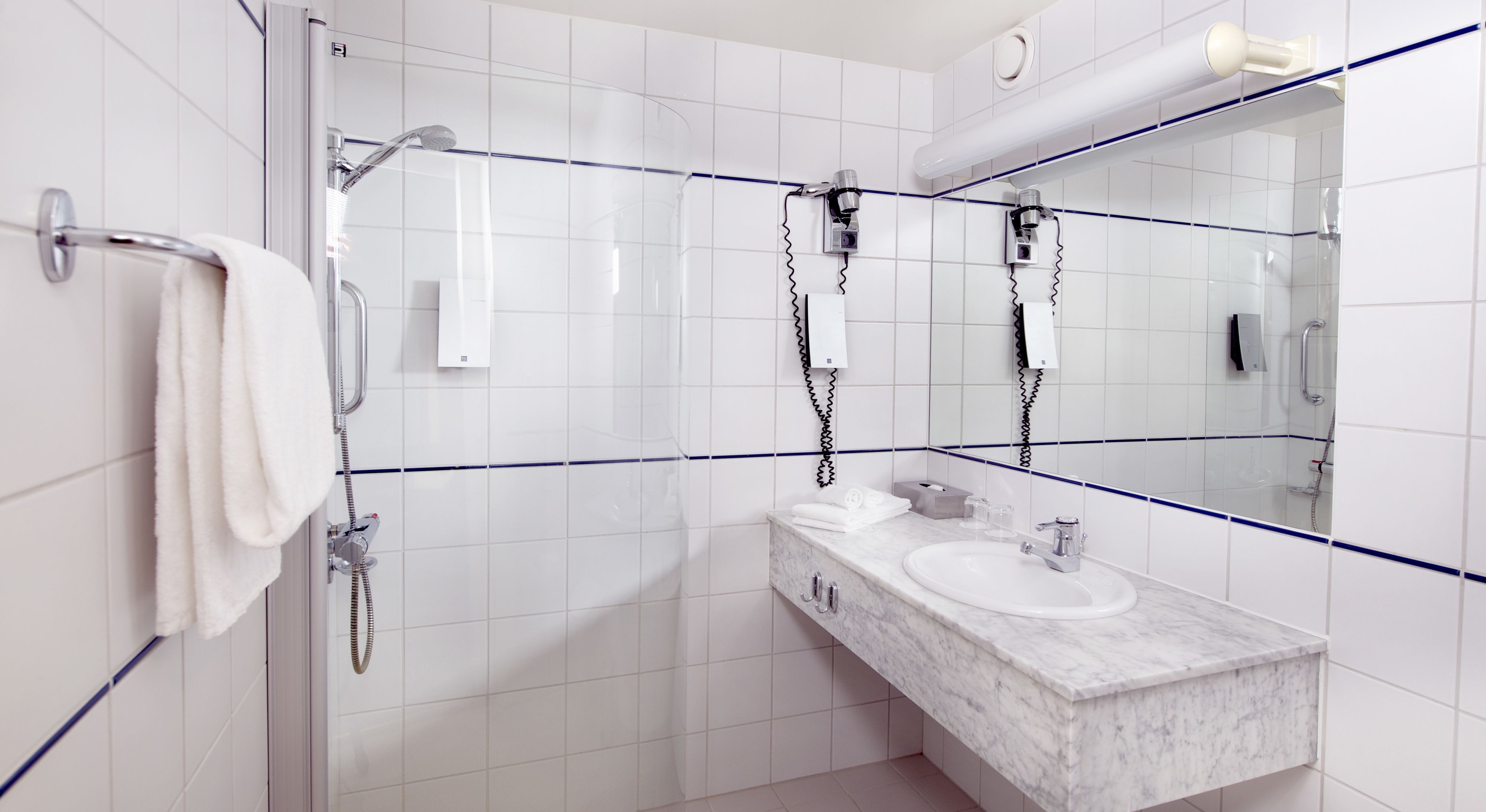 hair dryer, heated floors, towels, soap