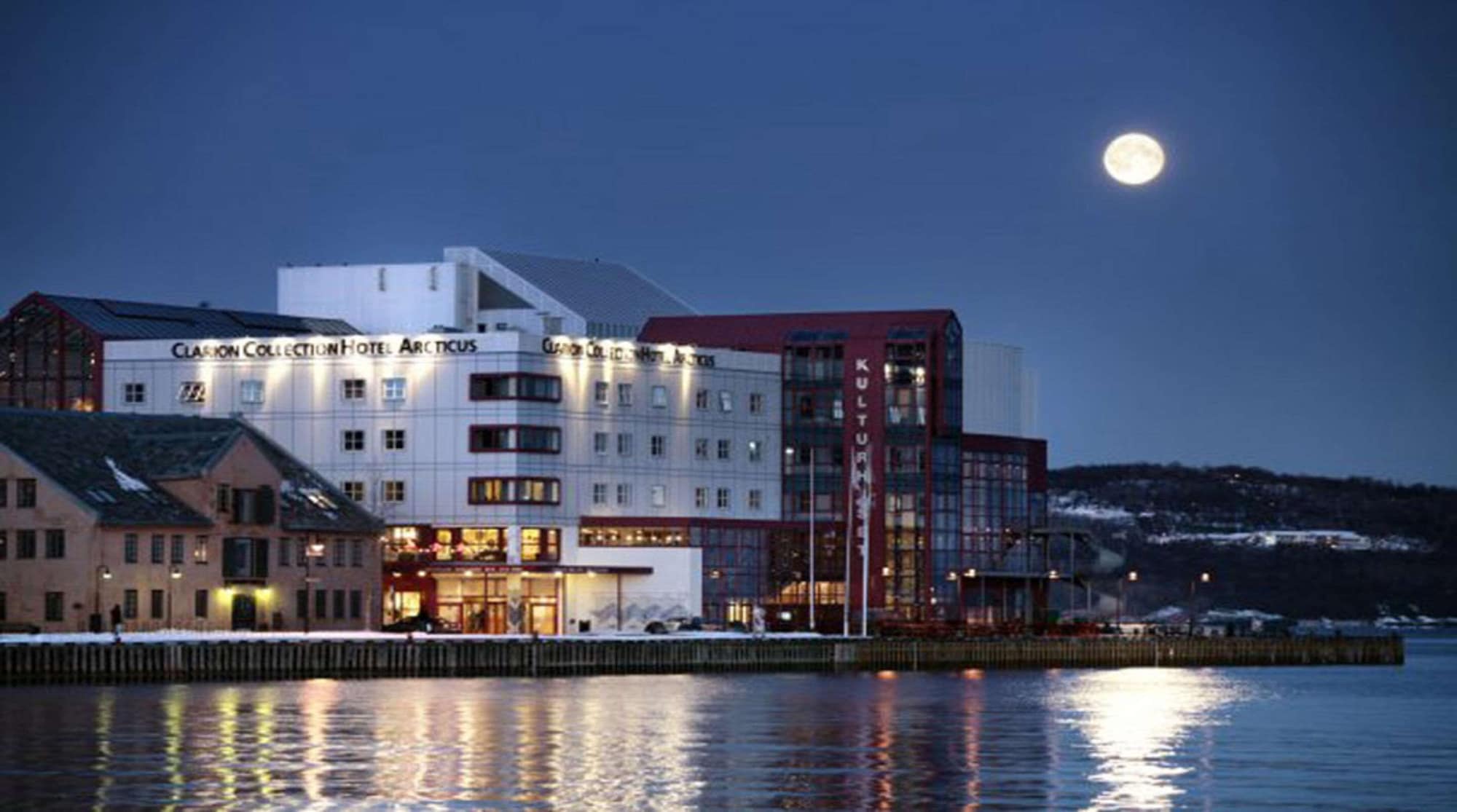 4 Star Hotels