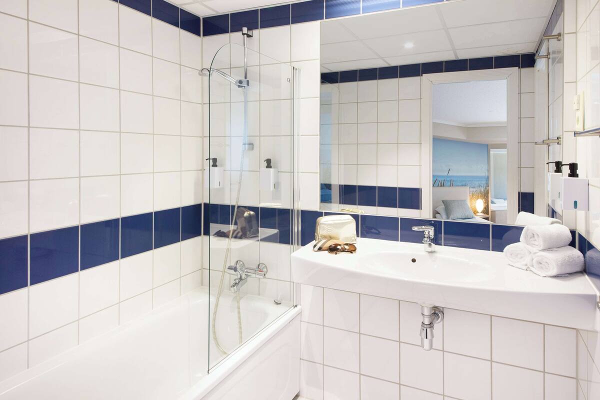 pillow-top beds, iron/ironing board, free wifi, bed sheets