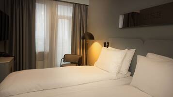 Kamar Twin Ekonomi | 1 kamar tidur, tirai kedap cahaya, Wi-Fi gratis, dan seprai linen