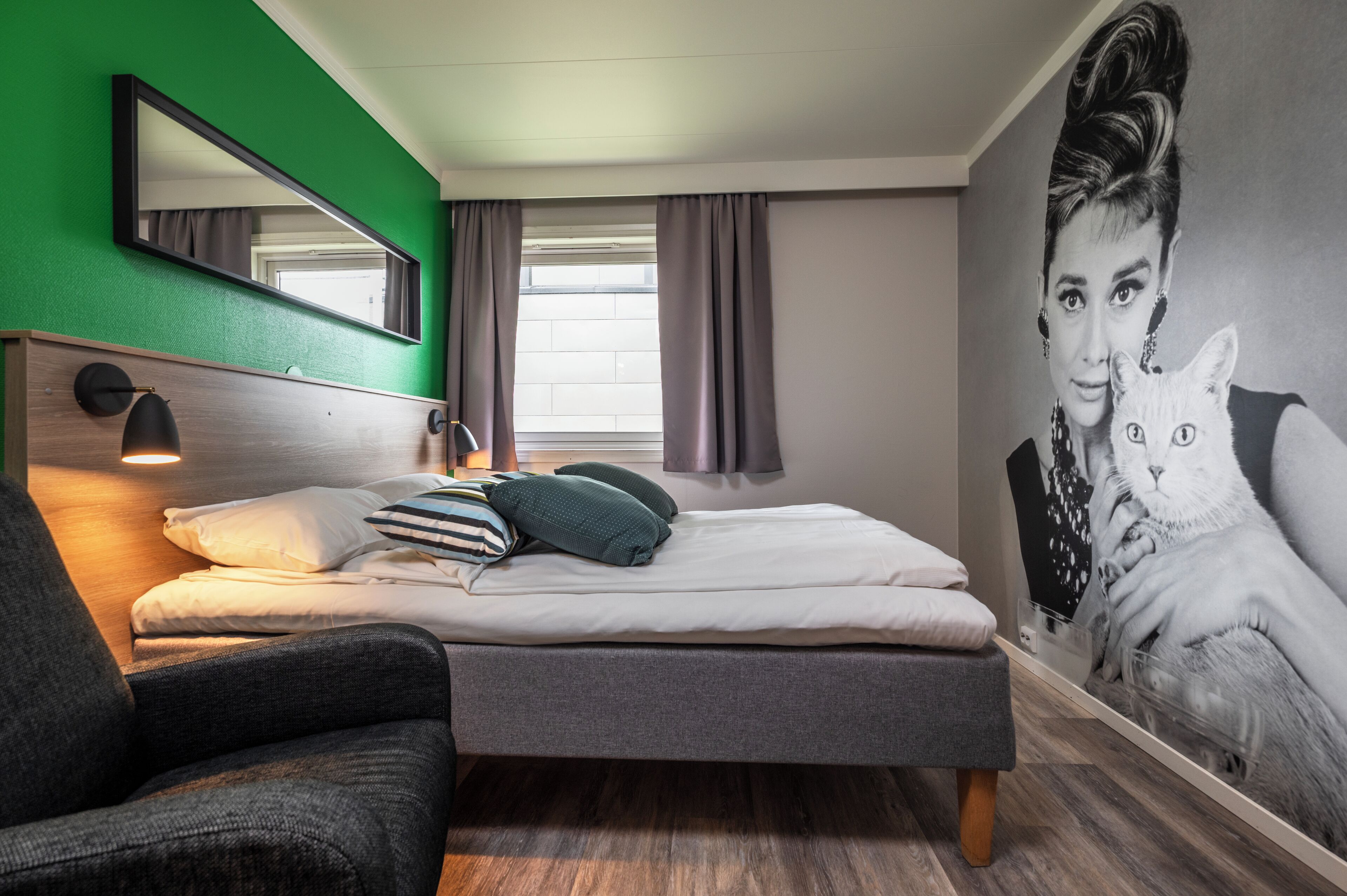 Tomannsrom (Moderate) | Skrivebord, skrivebord for bærbar PC, wi-fi (inkludert) og sengetøy