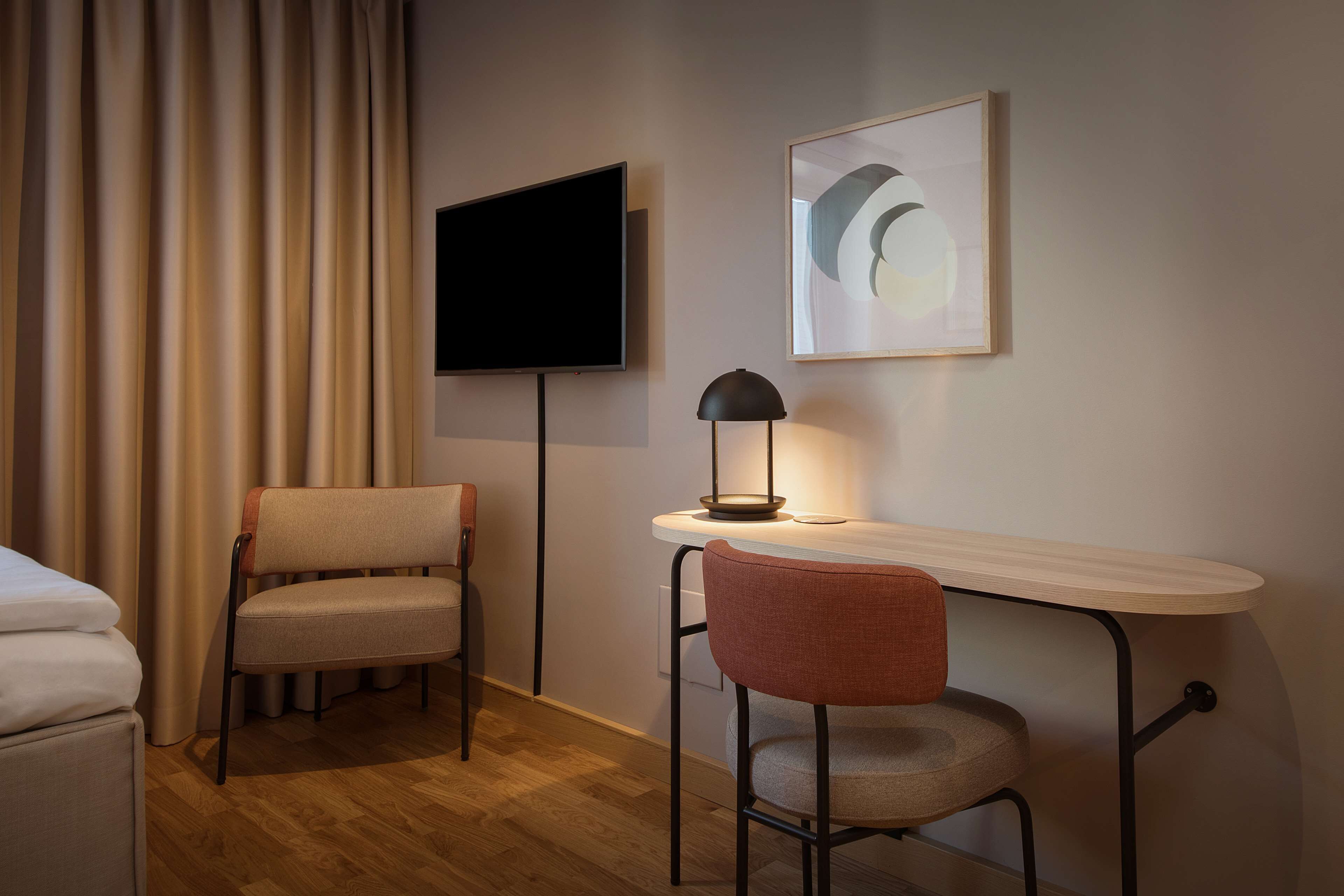 standard room, 1 queen bed | 1 bedroom, pillow-top beds, free cots/infant beds, free wifi