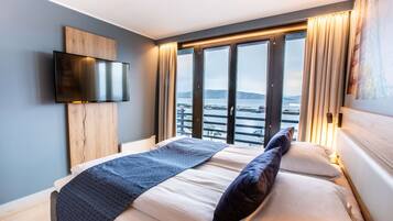 Bureau, espace de travail pour ordinateur portable