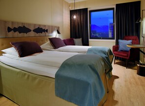 Laptop workspace, blackout drapes, free WiFi, bed sheets