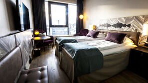 Superior Double Room, City View (Extra) | Laptop workspace, blackout drapes, free WiFi, bed sheets