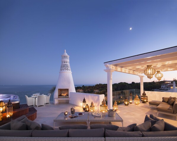 Villa (Trevo) | Terrace/patio
