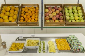 Daily buffet breakfast for a fee - Hotel Cinquentenário & Conference Center (Ourem)