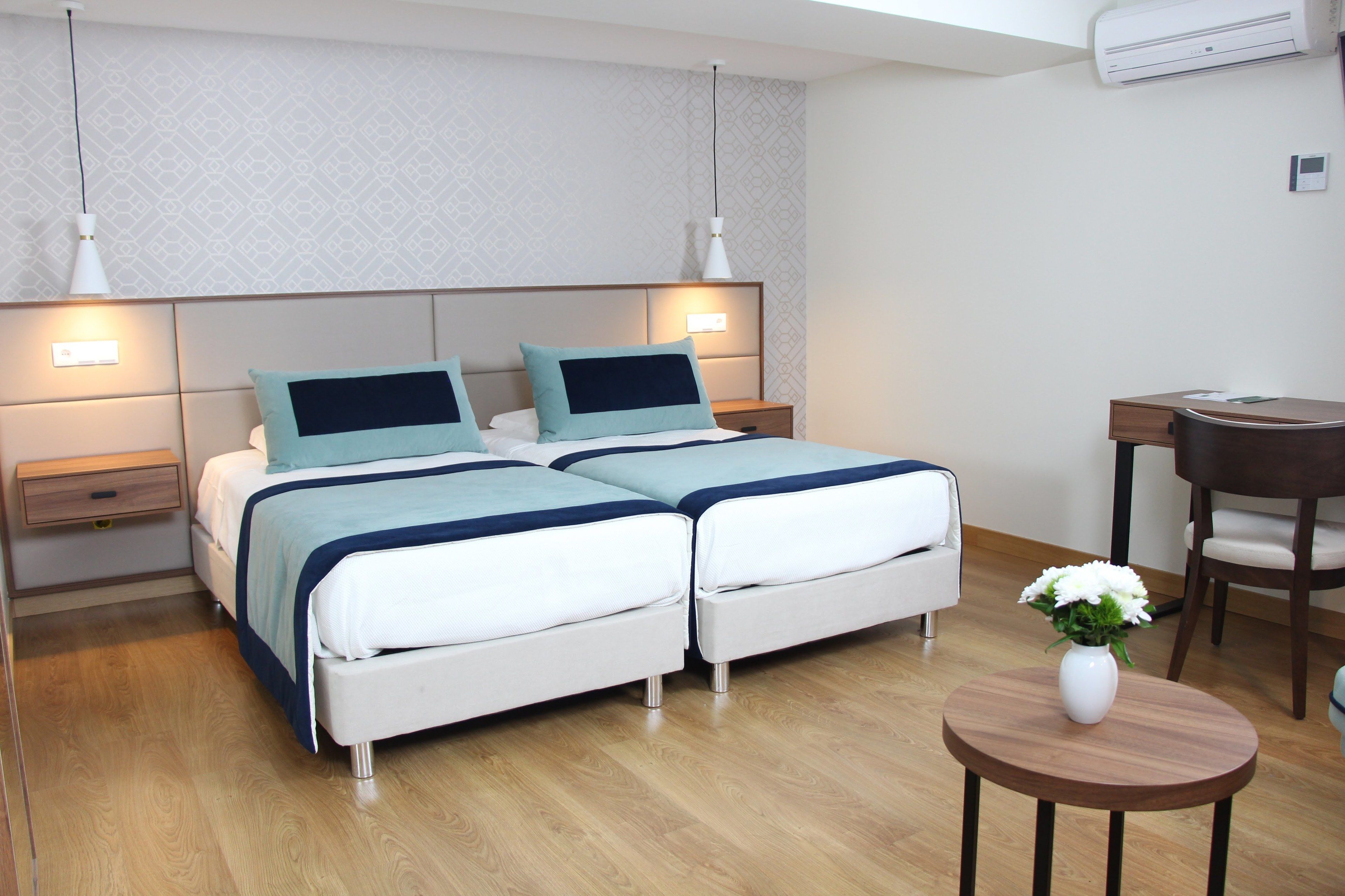 minibar, in-room safe, individually furnished, desk