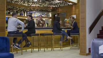 Snack bar