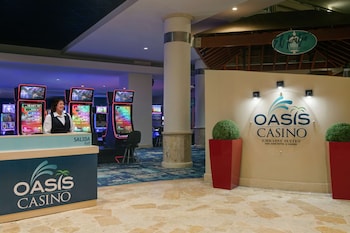 Sports facility at Embassy Suites by Hilton San Juan Hotel & Casino