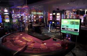 Casino - Embassy Suites by Hilton San Juan Hotel & Casino (Carolina)