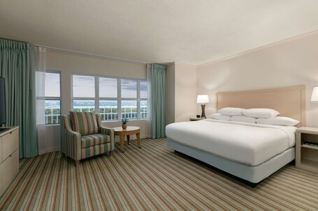 Embassy Suites by Hilton San Juan Hotel Casino - Image 13