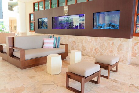 Embassy Suites by Hilton San Juan Hotel Casino - Image 23