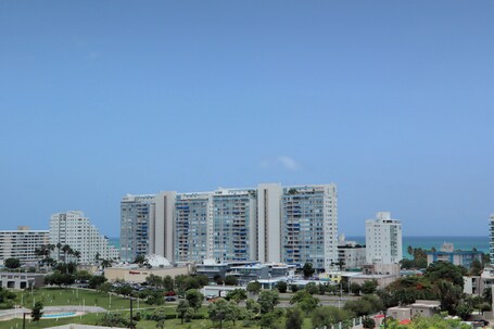 Embassy Suites by Hilton San Juan Hotel Casino - Image 62