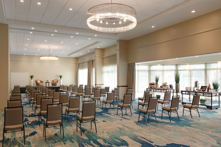 Embassy Suites by Hilton San Juan Hotel Casino - Image 110