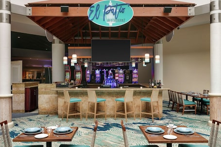 Embassy Suites by Hilton San Juan Hotel Casino - Image 26
