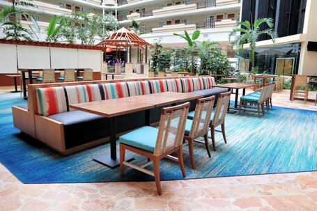 Embassy Suites by Hilton San Juan Hotel Casino - Image 21