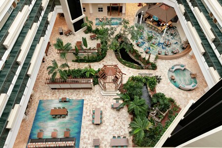 Embassy Suites by Hilton San Juan Hotel Casino - Image 51