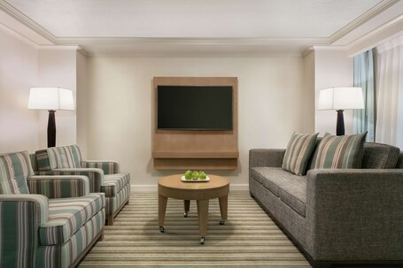 Embassy Suites by Hilton San Juan Hotel Casino - Image 47